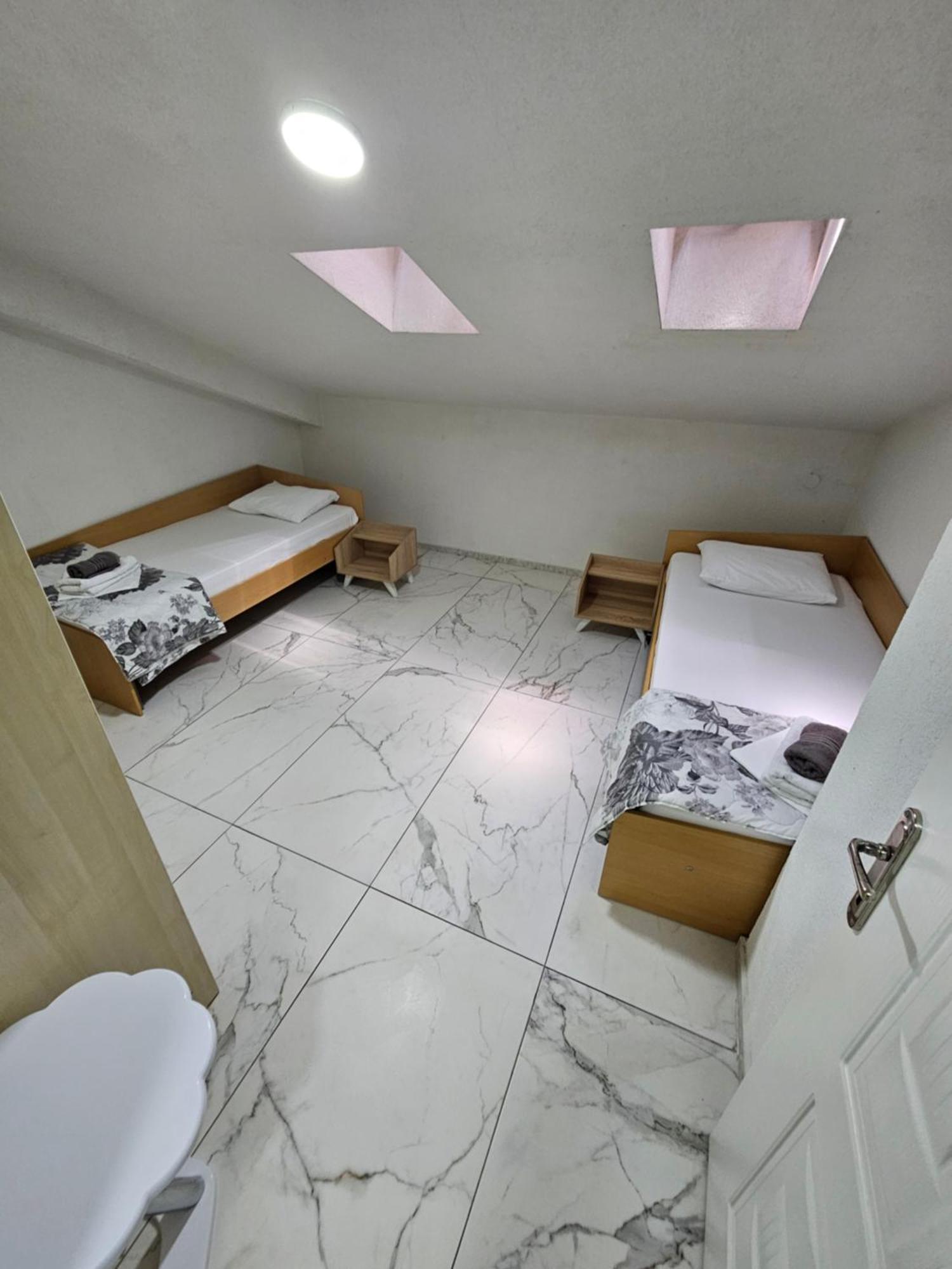Unique Apartmens City Center Bitola Exteriör bild